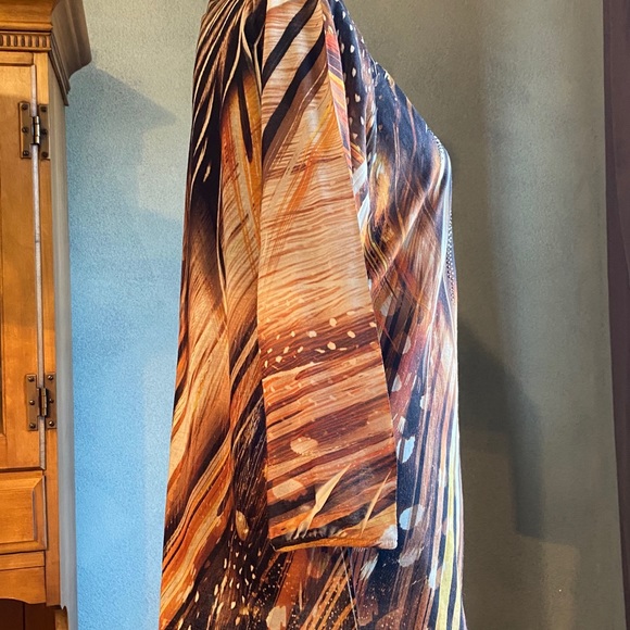 Chico’s size 1 bedazzled Print Top w/3/4” sleeve - Picture 3 of 11